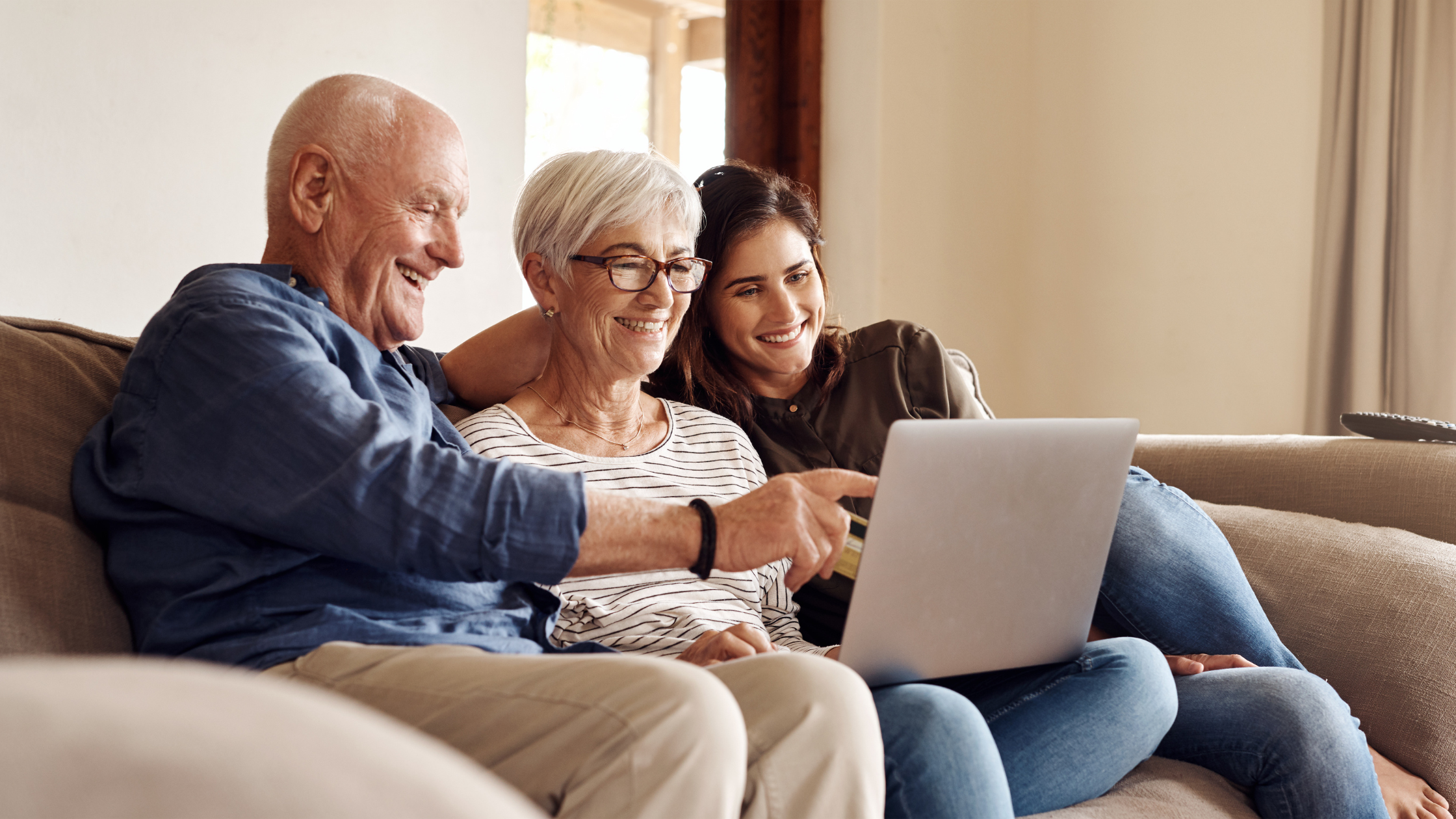 How Can I Help My Elderly Parents Manage their Finances?